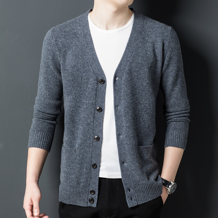 Wool Cardigan có nút